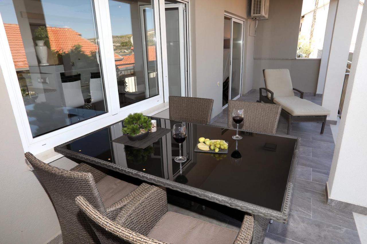 Apartments Vida Трогир Экстерьер фото